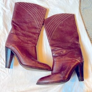 Authentic Vintage 80s Burgundy Boots 3.5 inch heel size 6.5 From Italy 🇮🇹